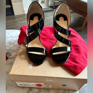 Rare Christian Louboutin World Copine 100 Patent Black 36.5